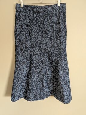 Ann Taylor Floral Denim Midi Skirt NWT Size 12